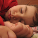 Sonno insufficiente o disturbato: i bambini non riposano bene Figli 