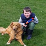 bambino-con-cane-150x150 Bambini meno stressati se accanto a loro c'è un cane Bambini meno stressati se accanto a loro c'è un cane Figli